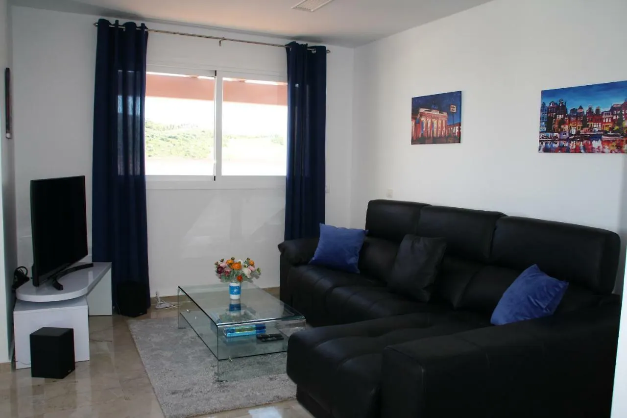Penthouse Charming Nueva Alcaidesa Apartment Spain
